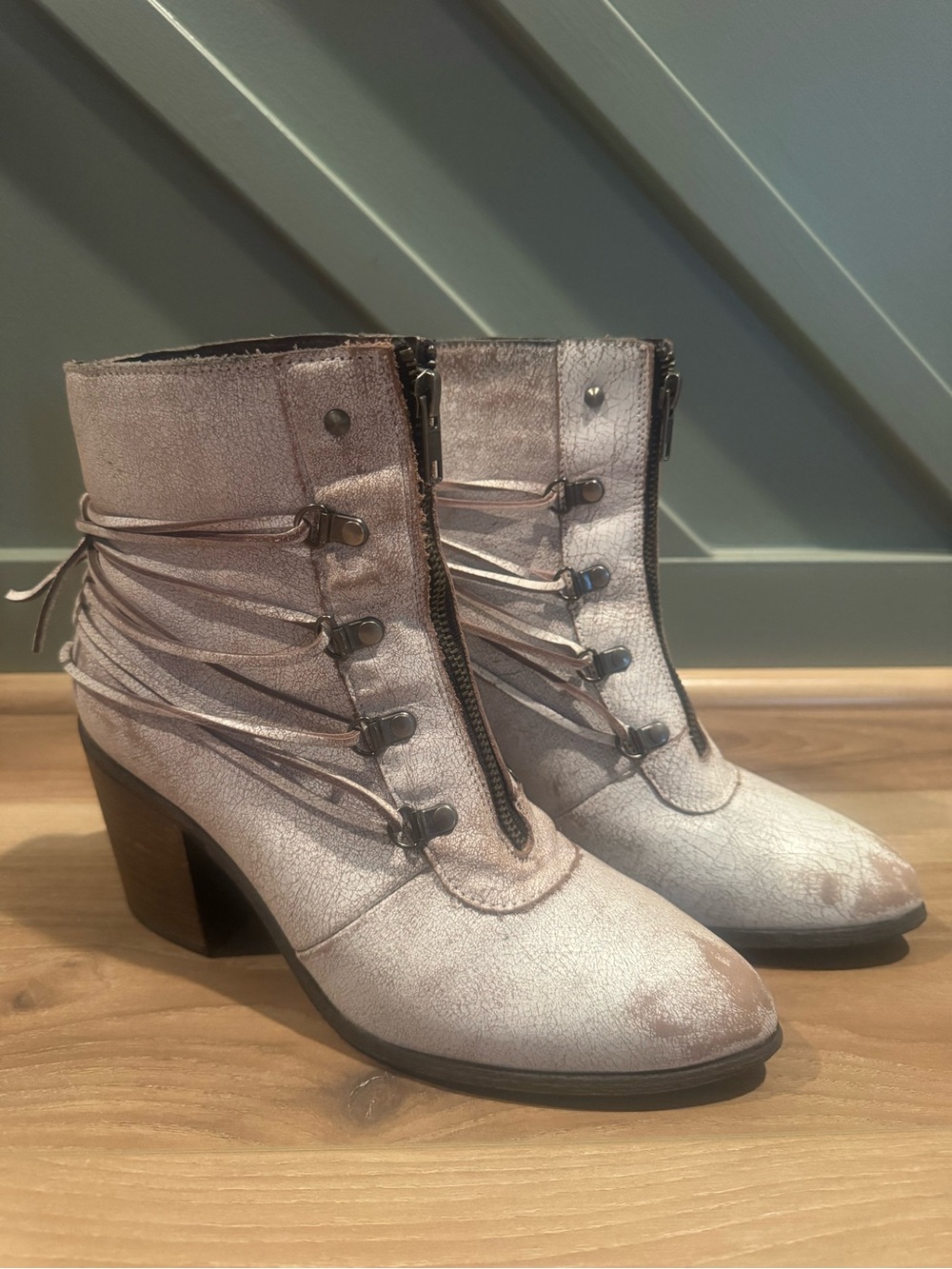 Sbicca Women's Taupe Lace-Trim Heeled Ankle Boots